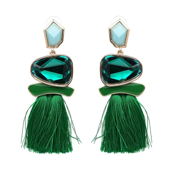 Boho Art Deco Green Tassel Earrings - Picture 4 of 4